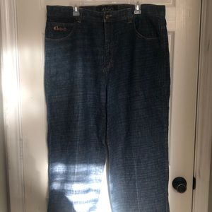 Mens clench jeans size 40 x 32.